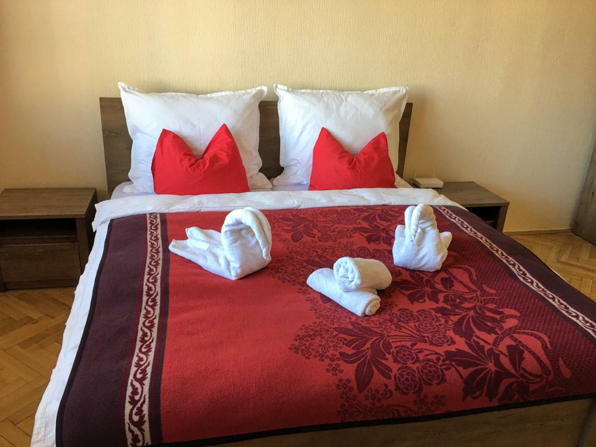 Apartman Elizabeth Cheb Bagian luar foto