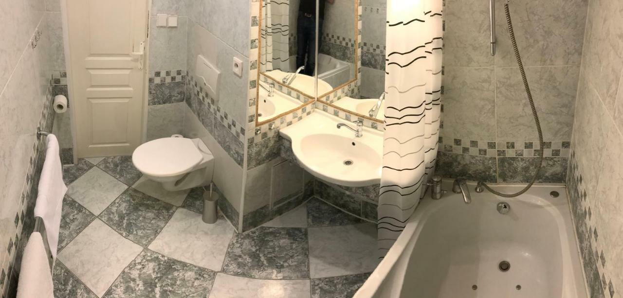 Apartman Elizabeth Cheb Bagian luar foto